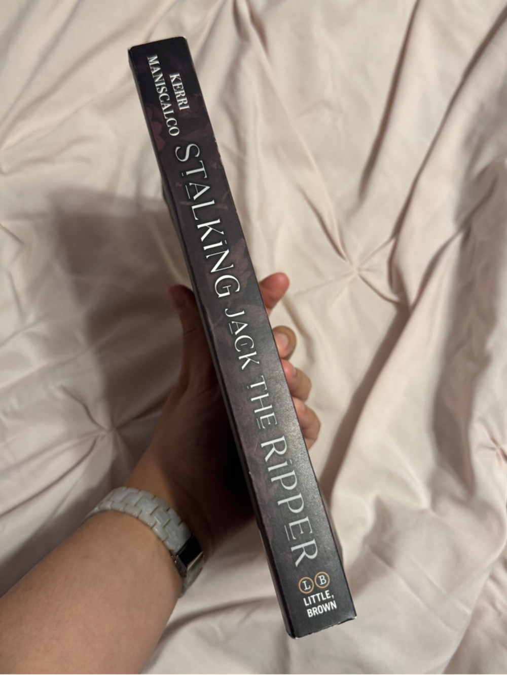 Stalking Jack the Ripper by Kerri Maniscalco - Paperback - Picture 4 of 4